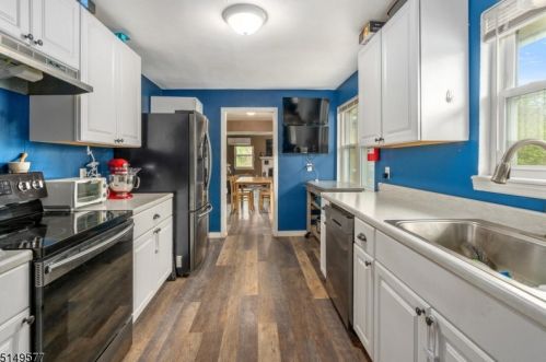 326 Riegelsville Rd, Milford NJ 08848-1892 exterior