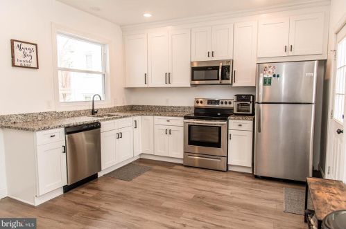 134 Mantua Blvd, West Deptford NJ 08051-1038 exterior