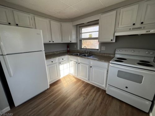 20 Clove Ave, Wantage NJ  07461-1901 exterior