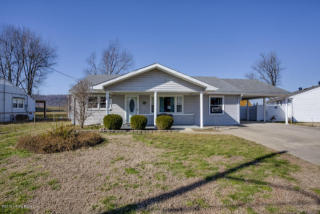 13602 Tennis Blvd, Louisville, KY 40272-1220