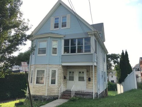 7 Sunnyside Ave, Everett MA  02149-5099 exterior