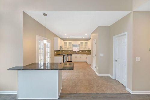 376 Sunderland Way, Stockbridge GA 30281-7957 exterior