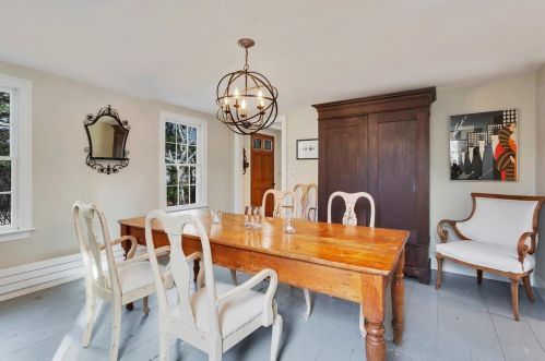 360 Windjammer Ln, Eastham MA 02642-3436 exterior