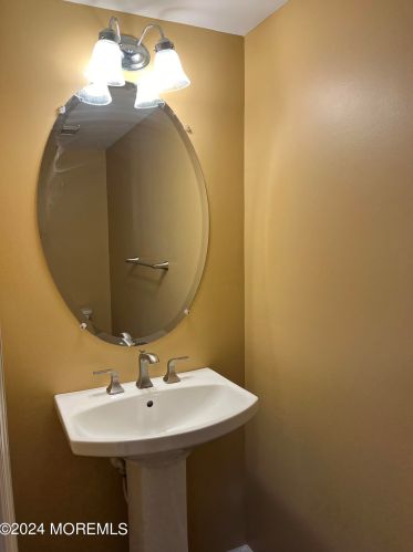 156 Brookfield Dr, Jackson Twp NJ  08527-3857 exterior