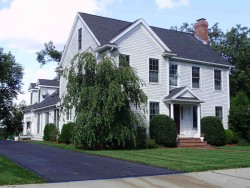 33 Staniford St, Newton, MA 02466-1108