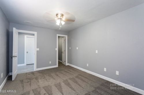 2014 51 Dr, Phoenix AZ 85035-1902 exterior