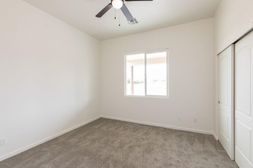 40532 3rd Ave, Phoenix AZ 85086-7203 exterior