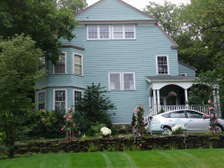1548 Beacon St, Newton, MA 02468-1508