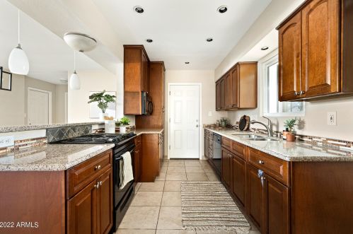 12434 25th Pl, Phoenix AZ 85032-7006 exterior