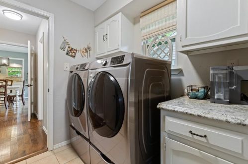 441 Country Vw Ln, Garland TX 75043-5612 exterior