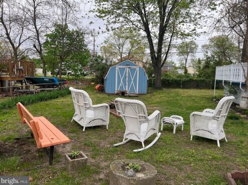 623 Wesley Ave, West Deptford NJ 08063-1247 exterior