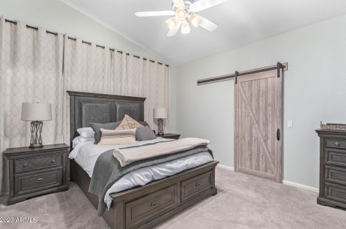 2029 Angela Dr, Phoenix AZ 85032-2351 exterior