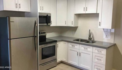 4135 27th St, Phoenix, AZ 85016-5767