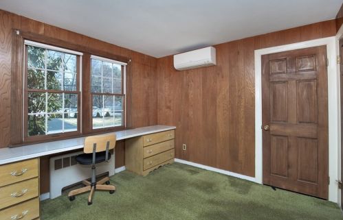 2 Chester Ave, Burlington MA 01803-1312 exterior