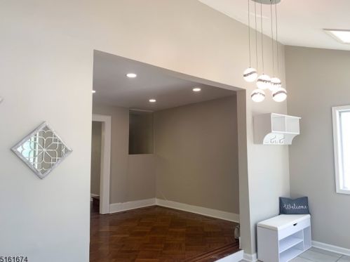 174 Stuyvesant Ave, Kearny NJ  07032-3750 exterior