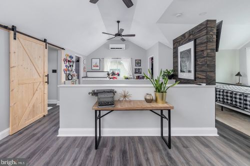 122 Sta Dr, West Deptford NJ 08096-3543 exterior