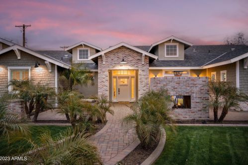 3443 50th Pl, Phoenix, AZ 85018-6110