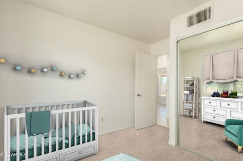 423 El Camino Dr, Phoenix AZ 85051-9121 exterior