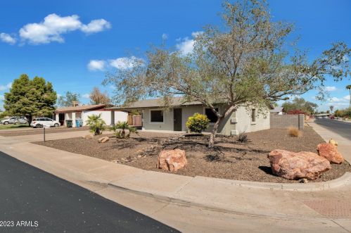 4217 82nd Ave, Phoenix, AZ 85033-2332