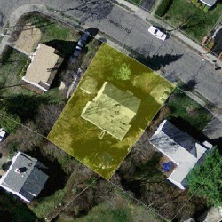 18 Hanson Rd, Newton MA  02459-3517 aerial view