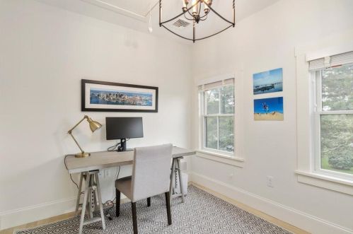 125 Seaview St, Chatham MA 02633-2330 exterior