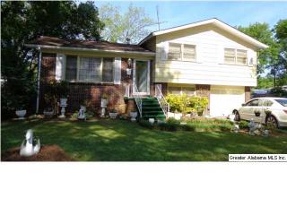 937 Daniel Cir, Birmingham, AL 35228-1817