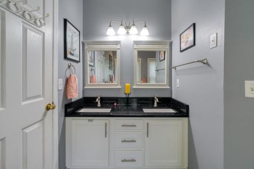 113 Windsor Cir, Stockbridge GA 30281-1864 exterior