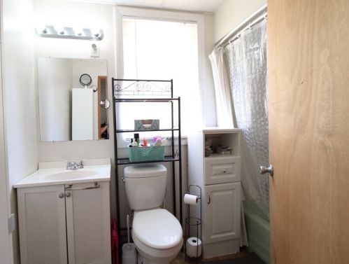 292 Durfee St, Fall River MA 02720-2330 exterior