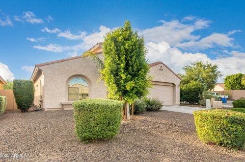 27018 52nd Gln, Phoenix AZ 85083-6308 exterior