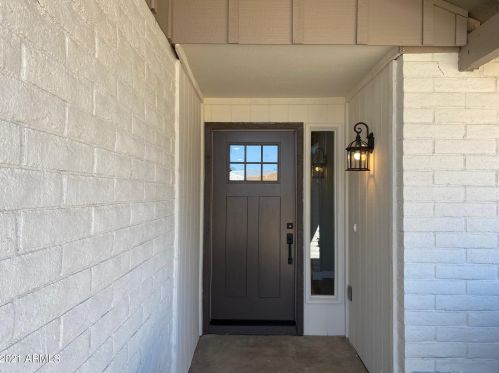 3953 Corrine Dr, Phoenix, AZ 85032-7336