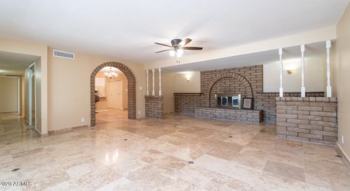 2136 Bethany Home Rd, Phoenix AZ 85015-1938 exterior