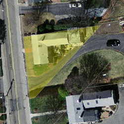 960 Chestnut St, Newton MA 02464-1118 aerial view