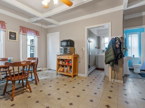 30 Taunton Ave, Seekonk MA 02771-5245 exterior