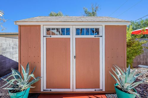 839 Edgemont Ave, Phoenix AZ 85035-1735 exterior