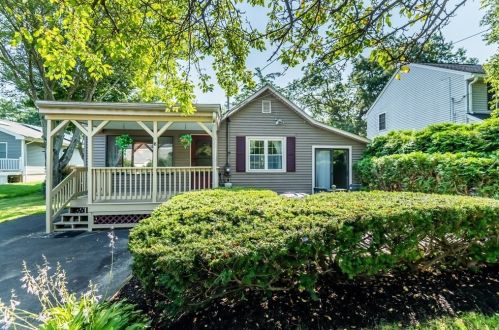 18 Jasper St, Methuen, MA 01844-4737