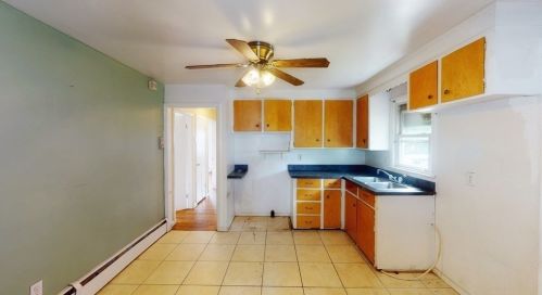 17 Butler St, Worcester MA 01607-1312 exterior