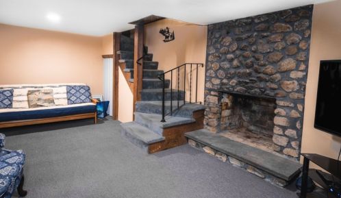 38 Wind Dr, Plymouth MA 02360-2714 exterior