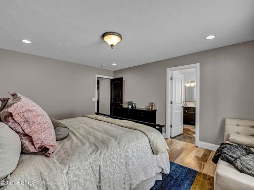 4178 Sunrise Dr, Park City UT 84098-4708 exterior