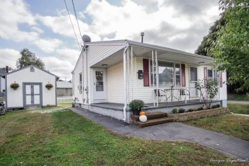 28 Boyd St, Lawrence MA  01843-2706 exterior