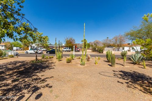 8008 14th Pl, Phoenix AZ  85020-3816 exterior