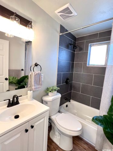 10227 Zinnia Way, Sandy UT 84094-4459 exterior