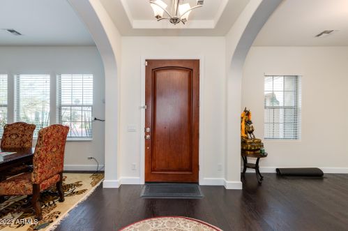 2923 Constance Way, Phoenix AZ 85042-7224 exterior