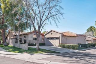 4141 Cortez St, Phoenix, AZ 85028-2256