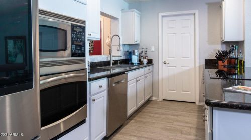 1816 Butler Dr, Phoenix AZ 85051-4650 exterior