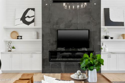 222 Belmont Ave, Phoenix AZ  85021-7229 exterior