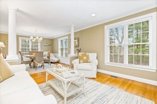 91 Maple Spg Rd, Wareham MA 02571-1202 exterior