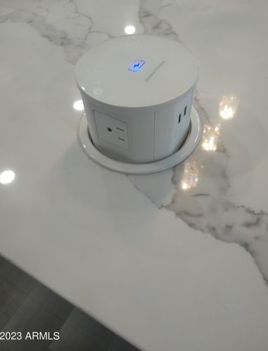 2229 Cambridge Ave, Phoenix AZ  85006-1321 exterior