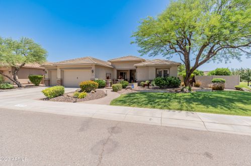 26205 56th Dr, Phoenix, AZ 85083-1252