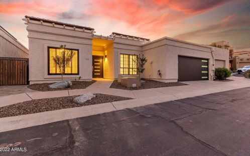 21 Beryl Ave, Phoenix AZ  85021-2480 exterior