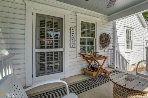 945 College Ave, Conyers GA 30012-4423 exterior